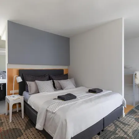 Premium Patio Apartment